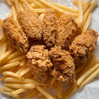 7 HOT WINGS
